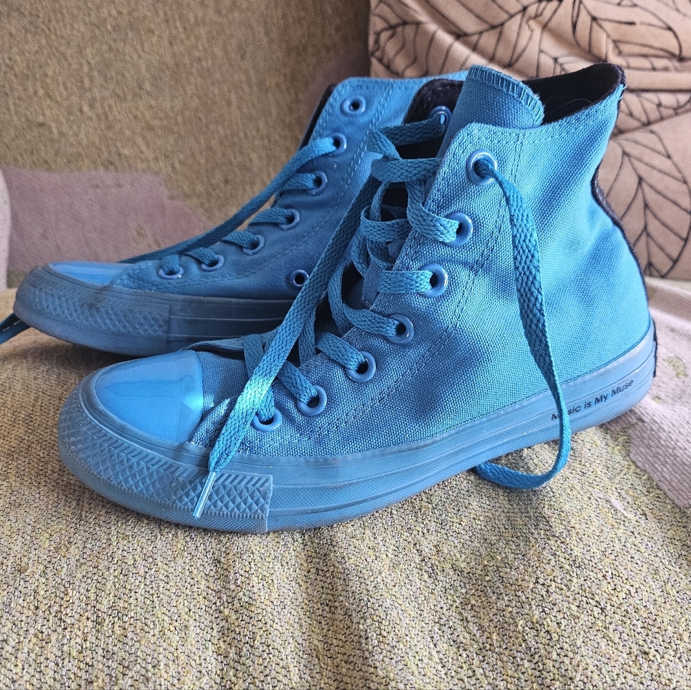 Converse & OPI Collab Hi Top Sneakers Size Womens 5
